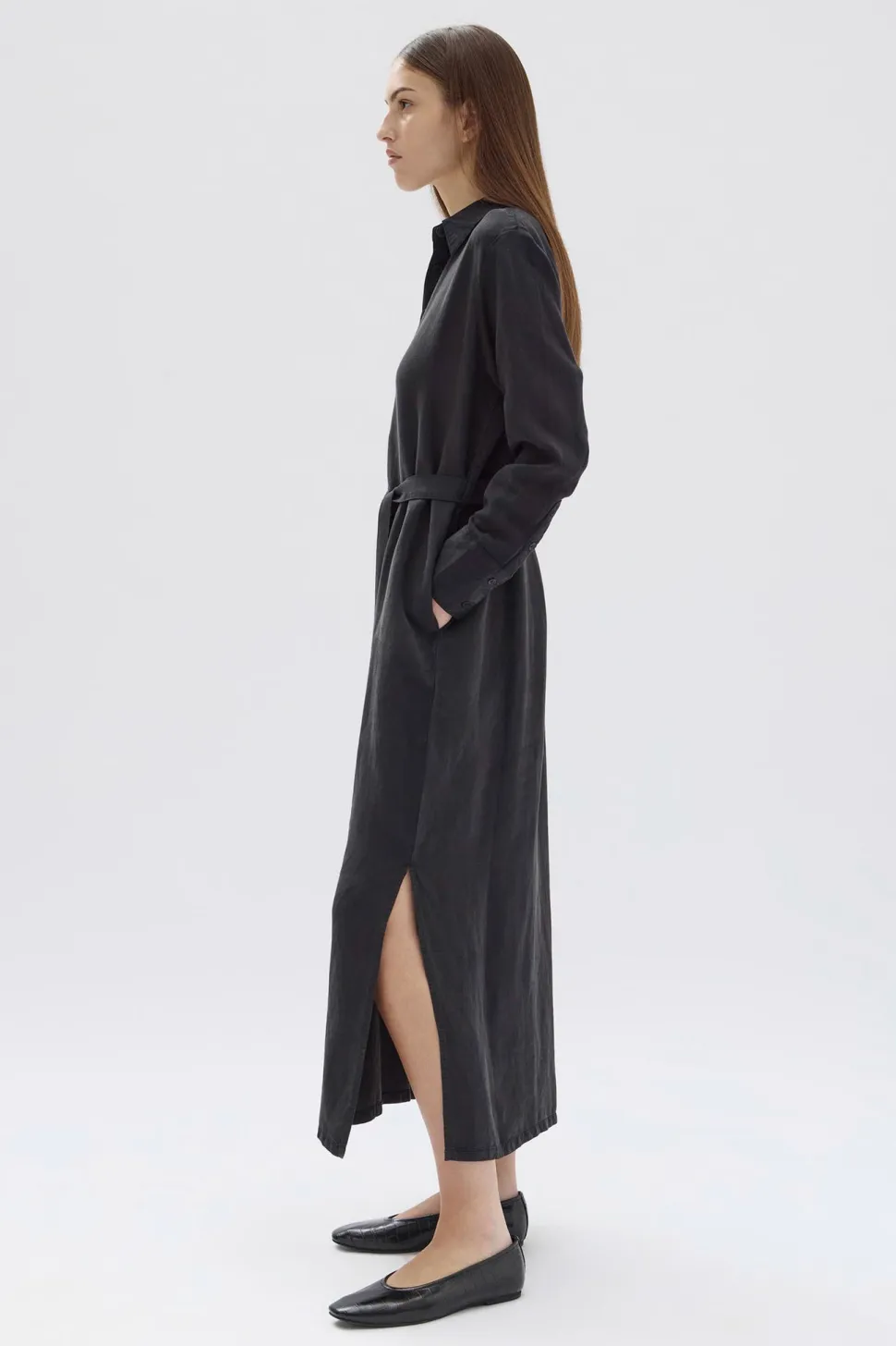 assembly_label_aurely_long_sleeve_shirt_dress__black_4.webp ASSEMBLY LABEL 'Aurely Long Sleeve Shirt Dress' - Black Online