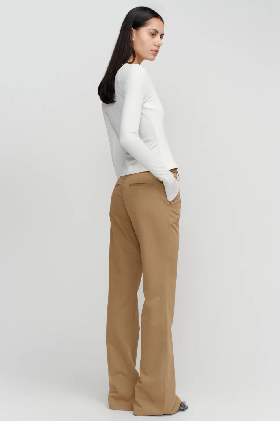 ownley_gavriel_suit_pant__caramel_5.webp Ownley 'Gavriel Suit Pant' - Caramel Flash Sale