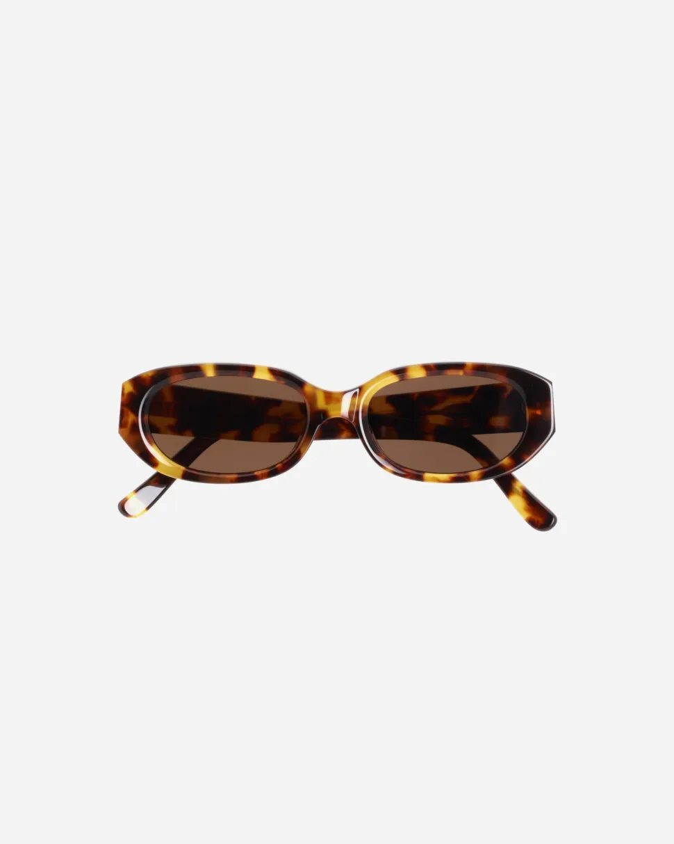 velvet_canyon_mannequin_sunglasses__eco_tort_3.webp Velvet Canyon 'Mannequin' Sunglasses - Eco Tort Fashion