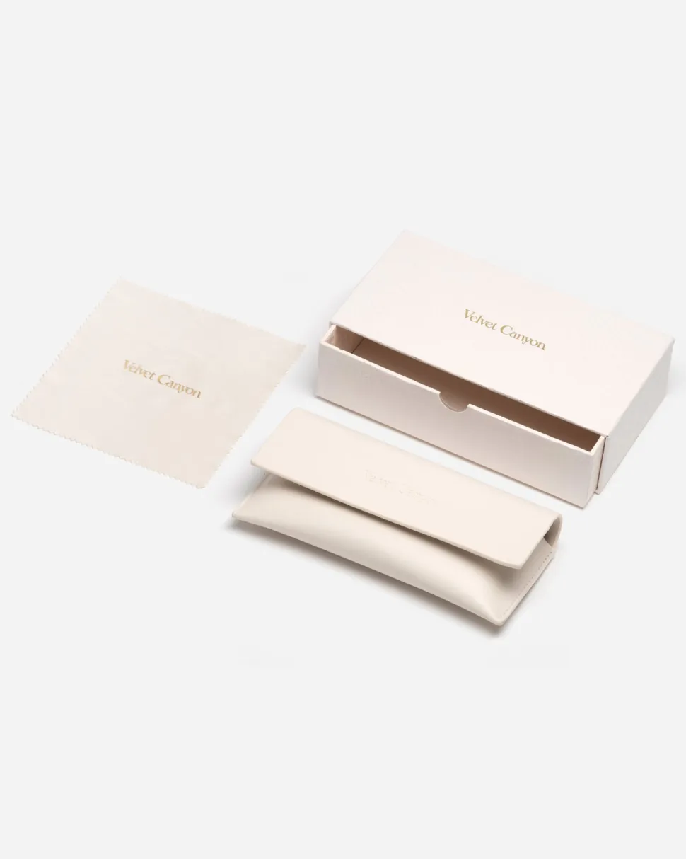 velvet_canyon_mannequin_sunglasses__eco_tort_5.webp Velvet Canyon 'Mannequin' Sunglasses - Eco Tort Fashion